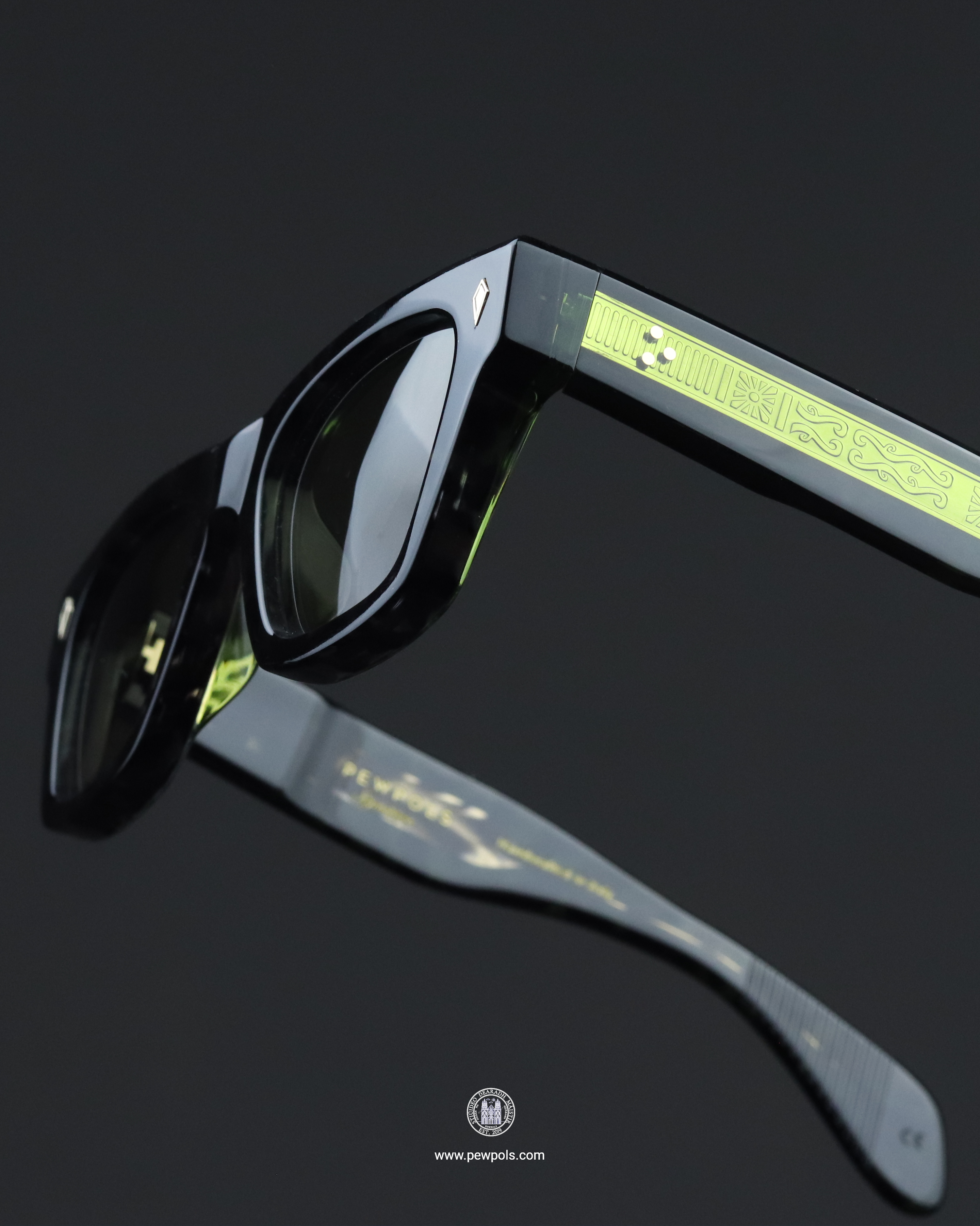 Arthur - Emerald Noir - New